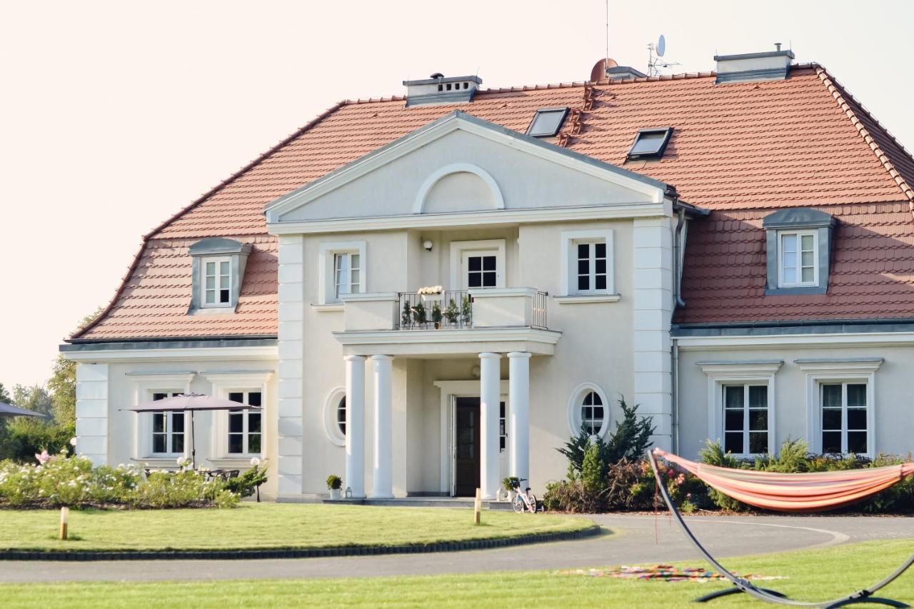 Eco Nieborow Hotell Eksteriør bilde